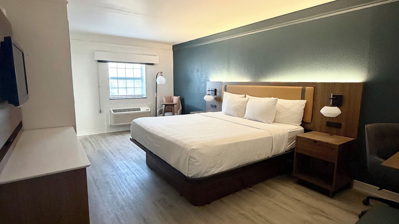 Photo of Bedroom in Midvale