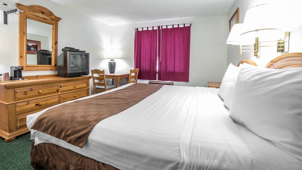 Photo of Bedroom in Panguitch