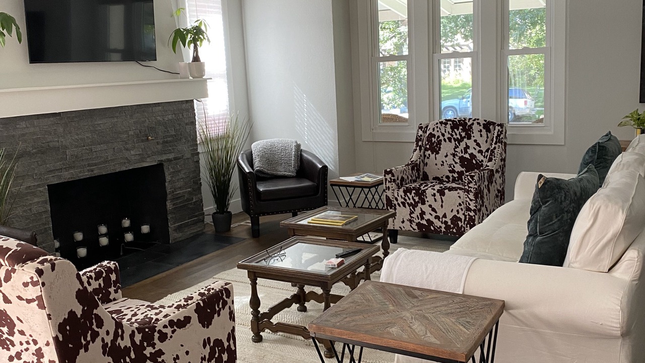 Photo of Livingroom in South Park Hill