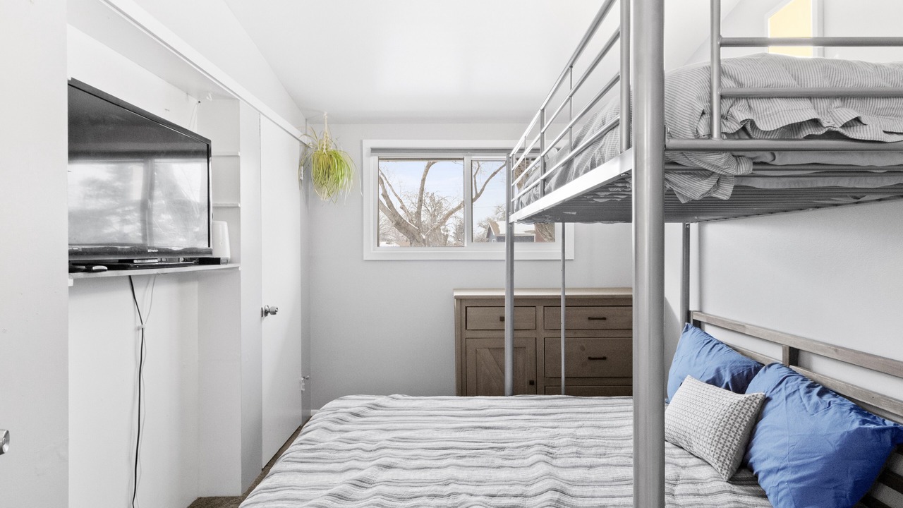 Photo of Bedroom in Cottonwood Heights