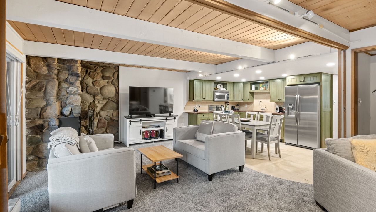 Photo of Livingroom in Aspen