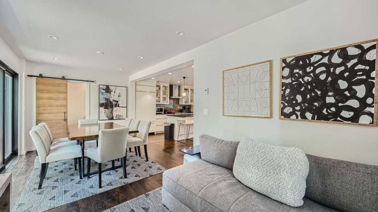 Photo of Livingroom in Vail