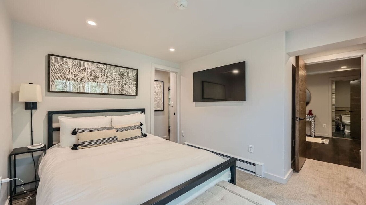 Photo of Bedroom in Vail