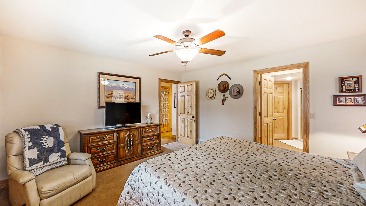 Photo of Bedroom in Sweetwater