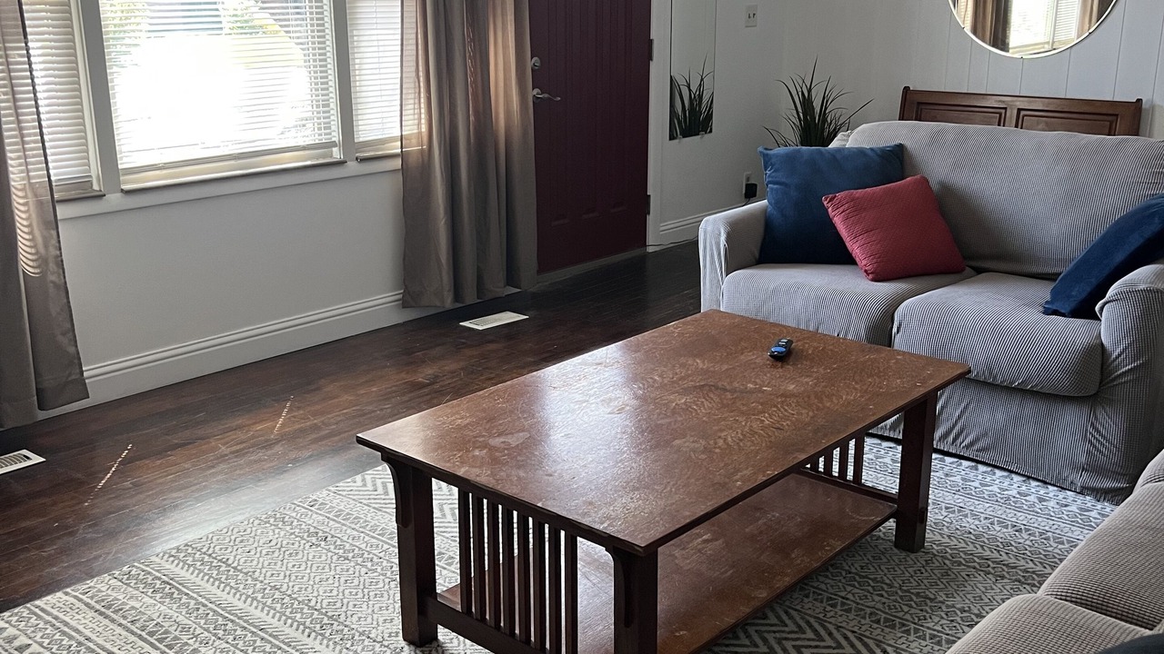 Photo of Livingroom in Sandy