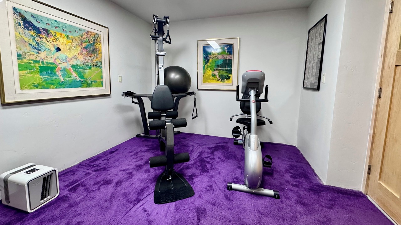 Photo of Bedroom in Mountain Valley