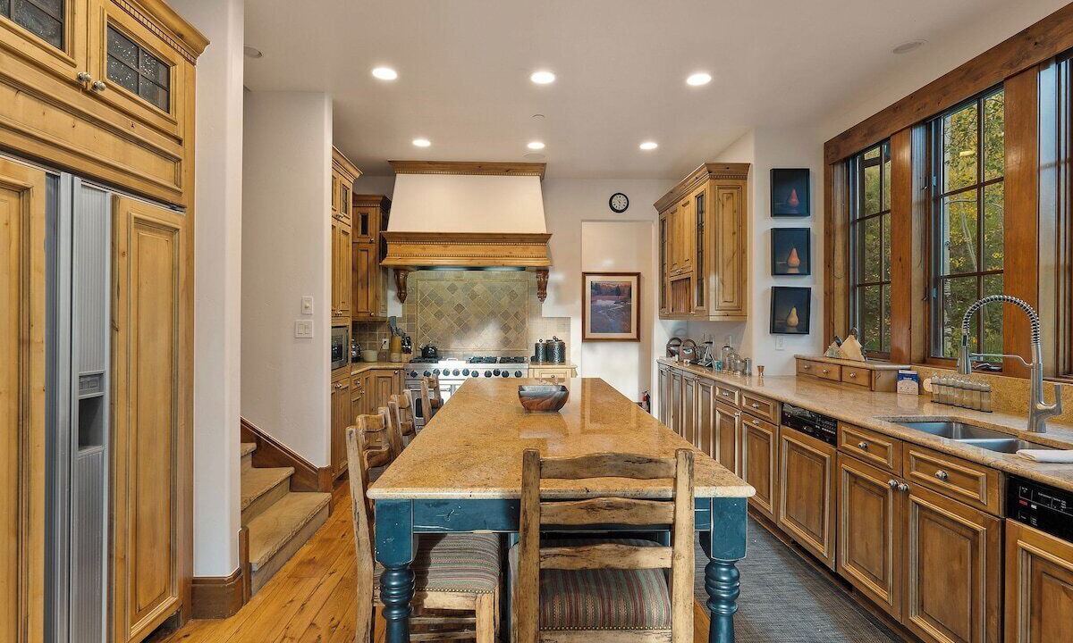 Photo of Kitchen in Edwards
