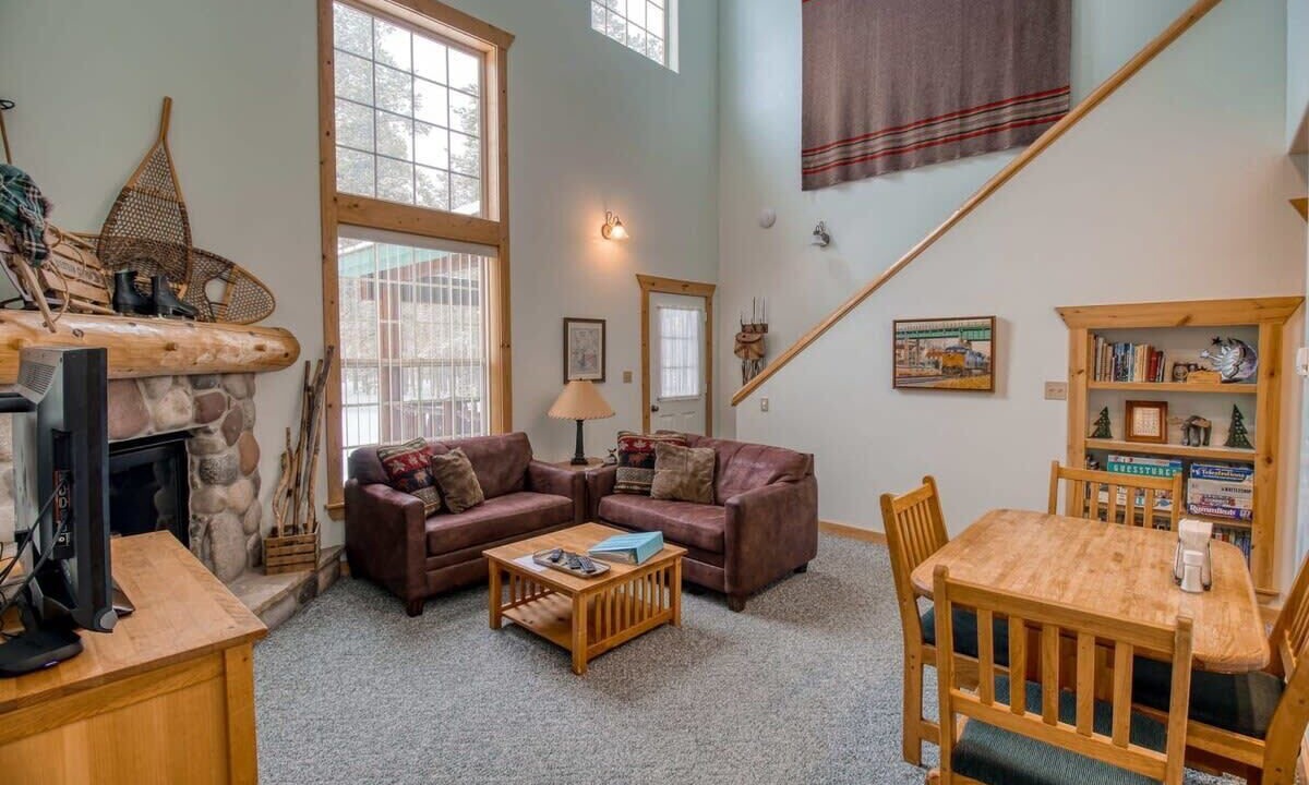 Photo of Livingroom in Leadville