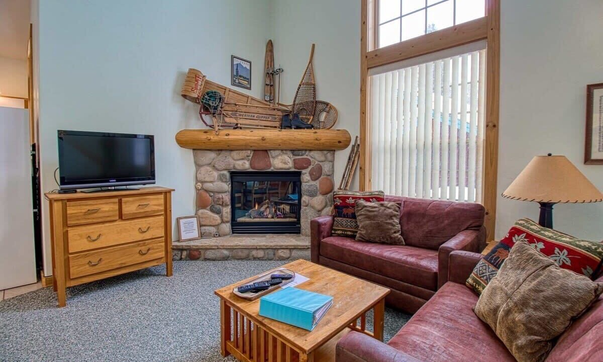 Photo of Livingroom in Leadville