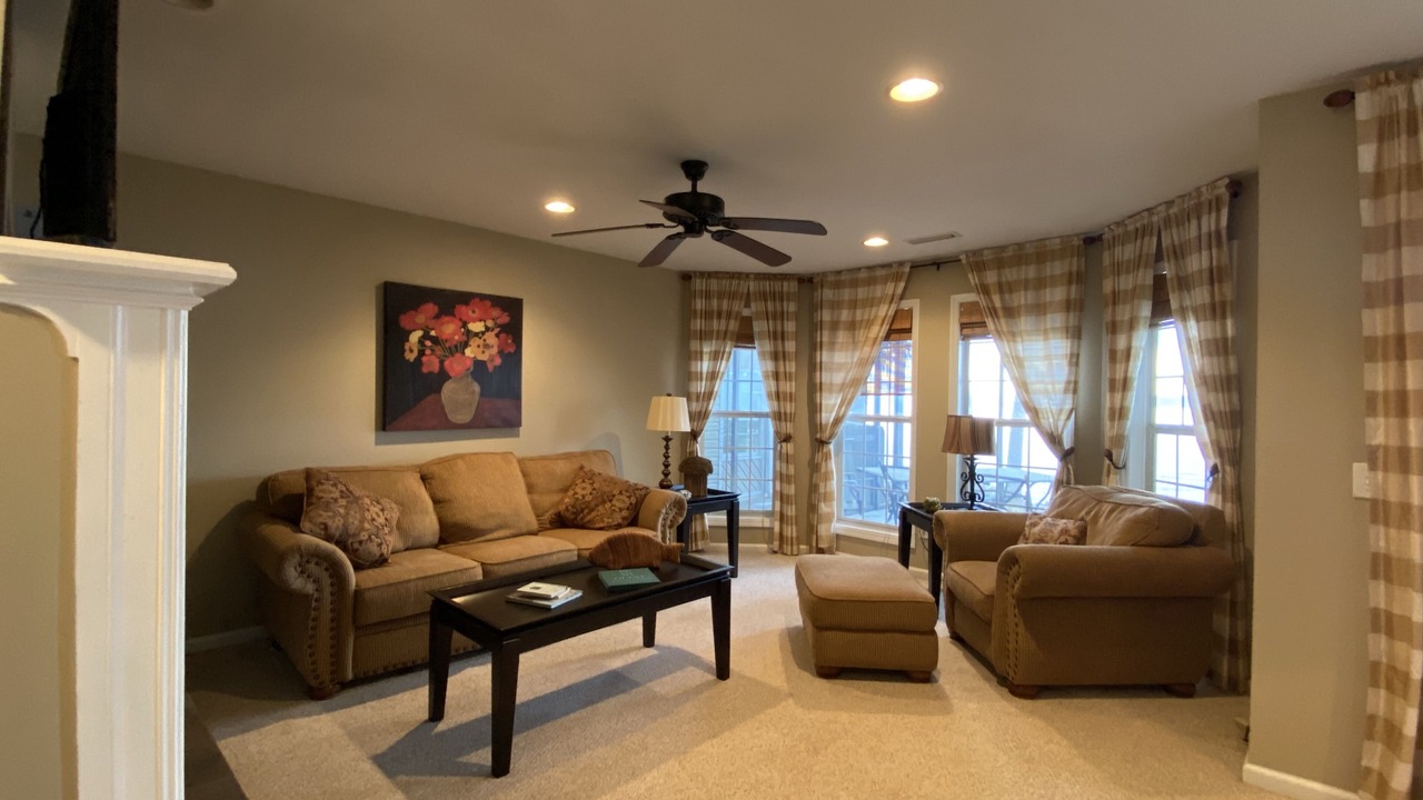 Photo of Livingroom in Abbeville