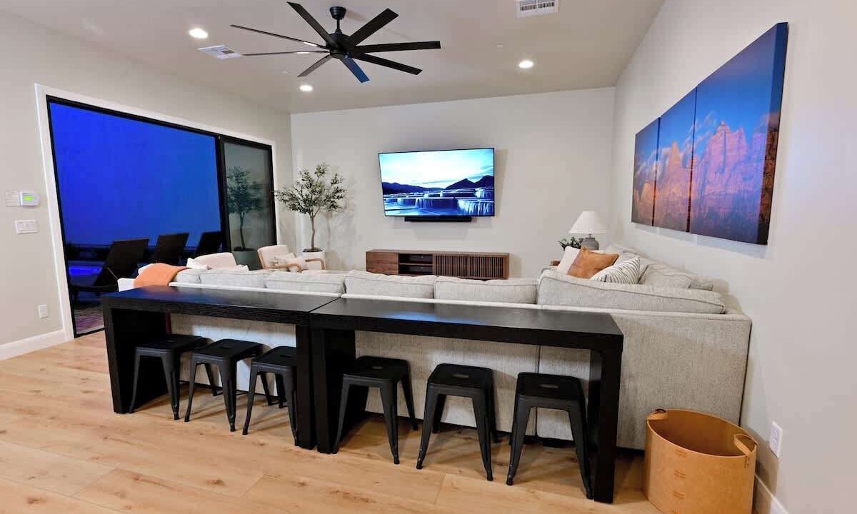 Photo of Outdoor in Hurricane