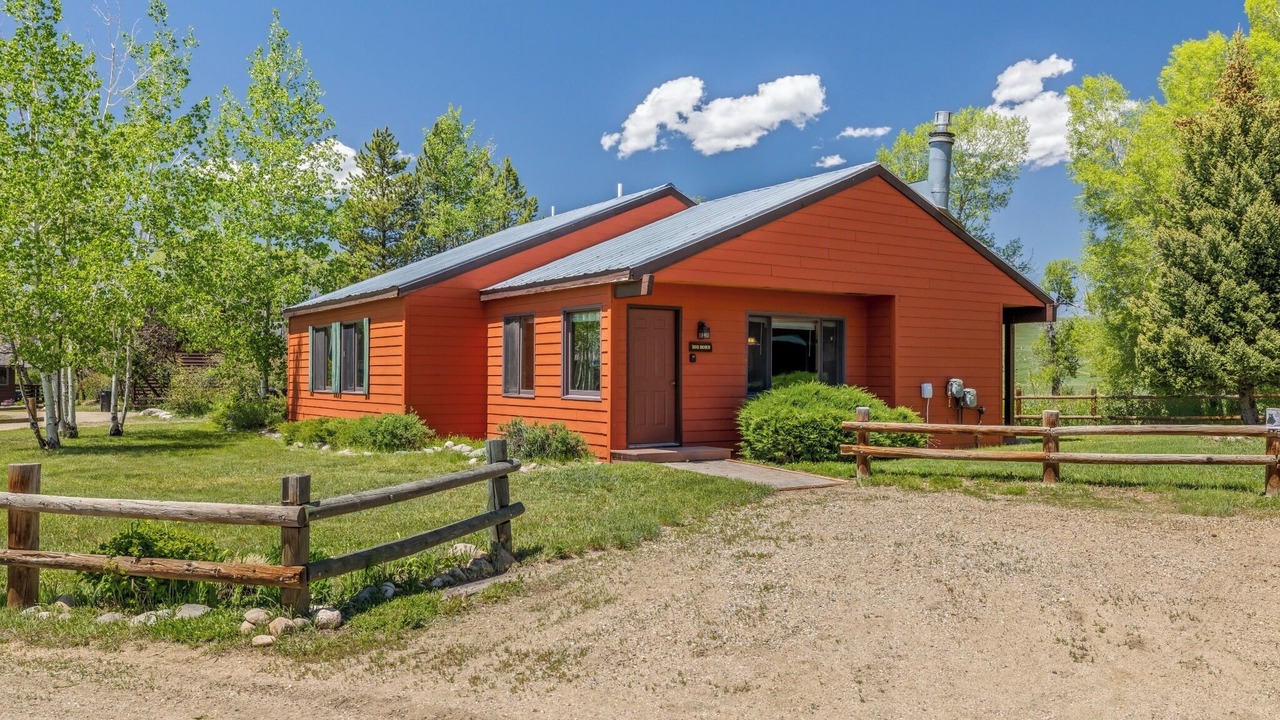 Photo of Outdoor in Clark