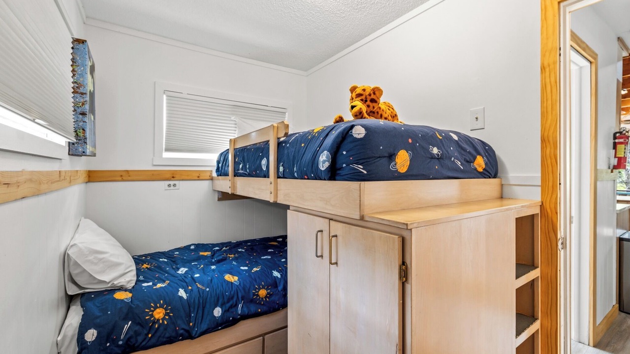 Photo of Bedroom in Clark
