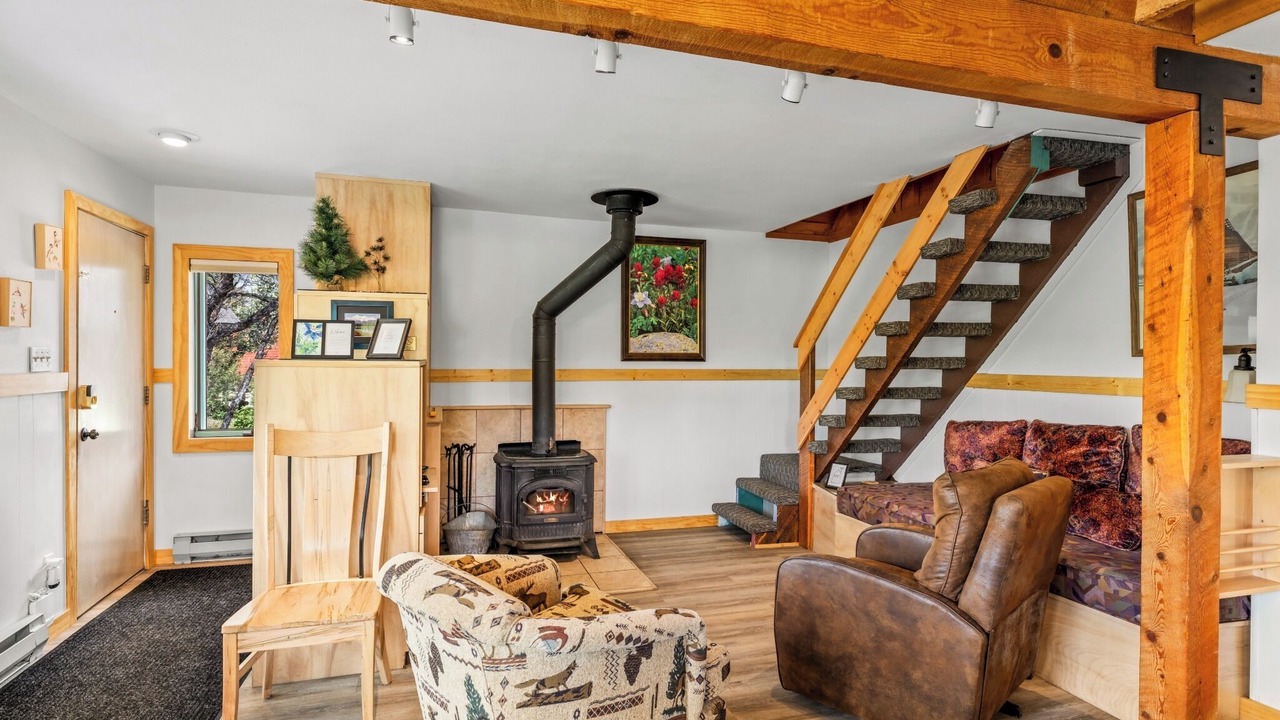 Photo of Livingroom in Clark