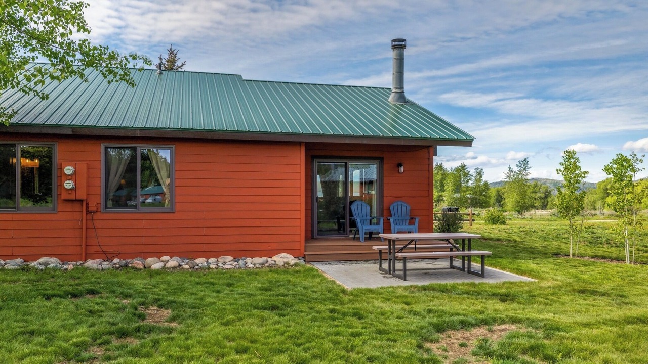 Photo of Outdoor in Clark