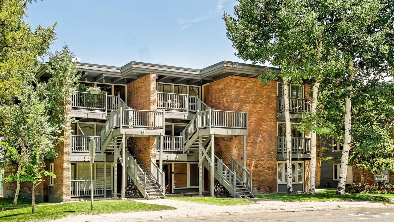 Photo of Outdoor in West End