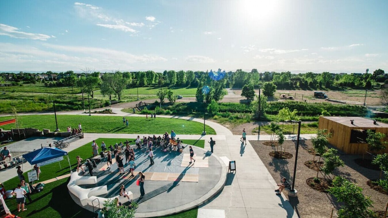 Photo of Others in Aurora