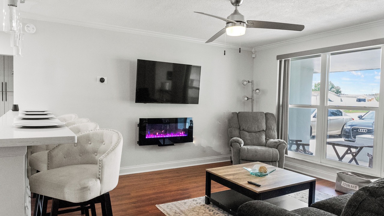 Photo of Livingroom in Miramar