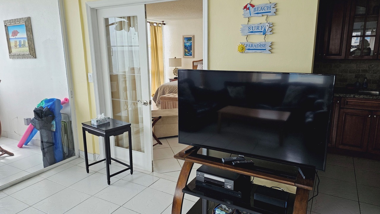 Photo of Bedroom in Galt Mile