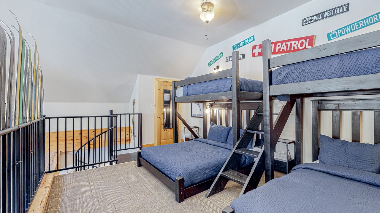 Photo of Bedroom in Taos Ski Valley