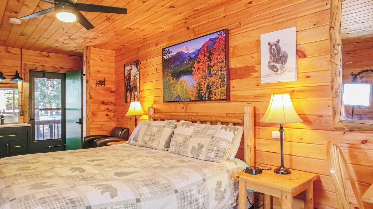 Photo of Bedroom in Estes Park