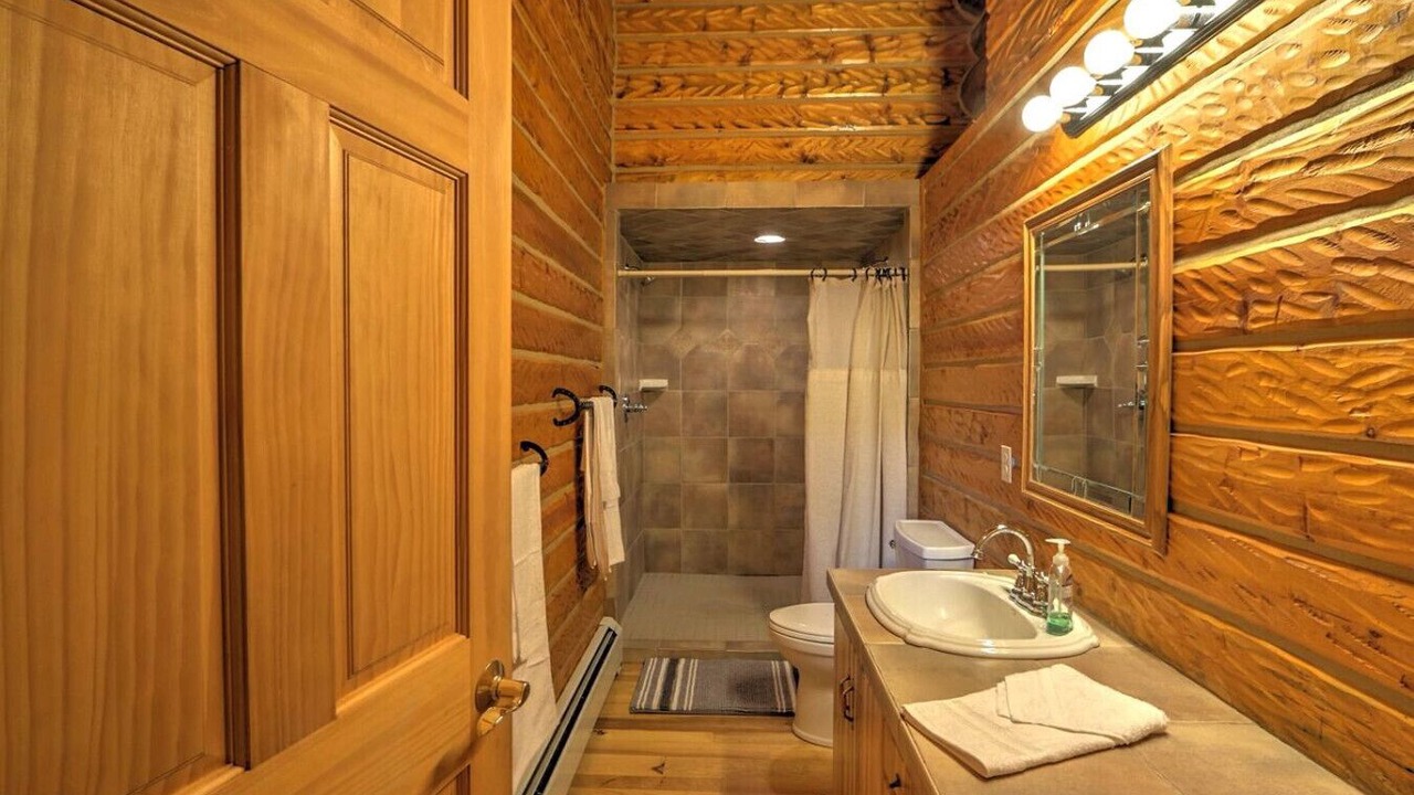 Photo of Bathroom in Glenwood Springs