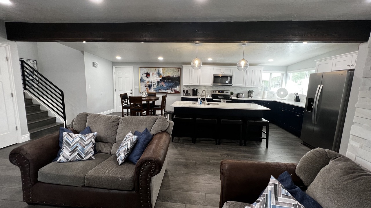 Photo of Livingroom in West Valley City
