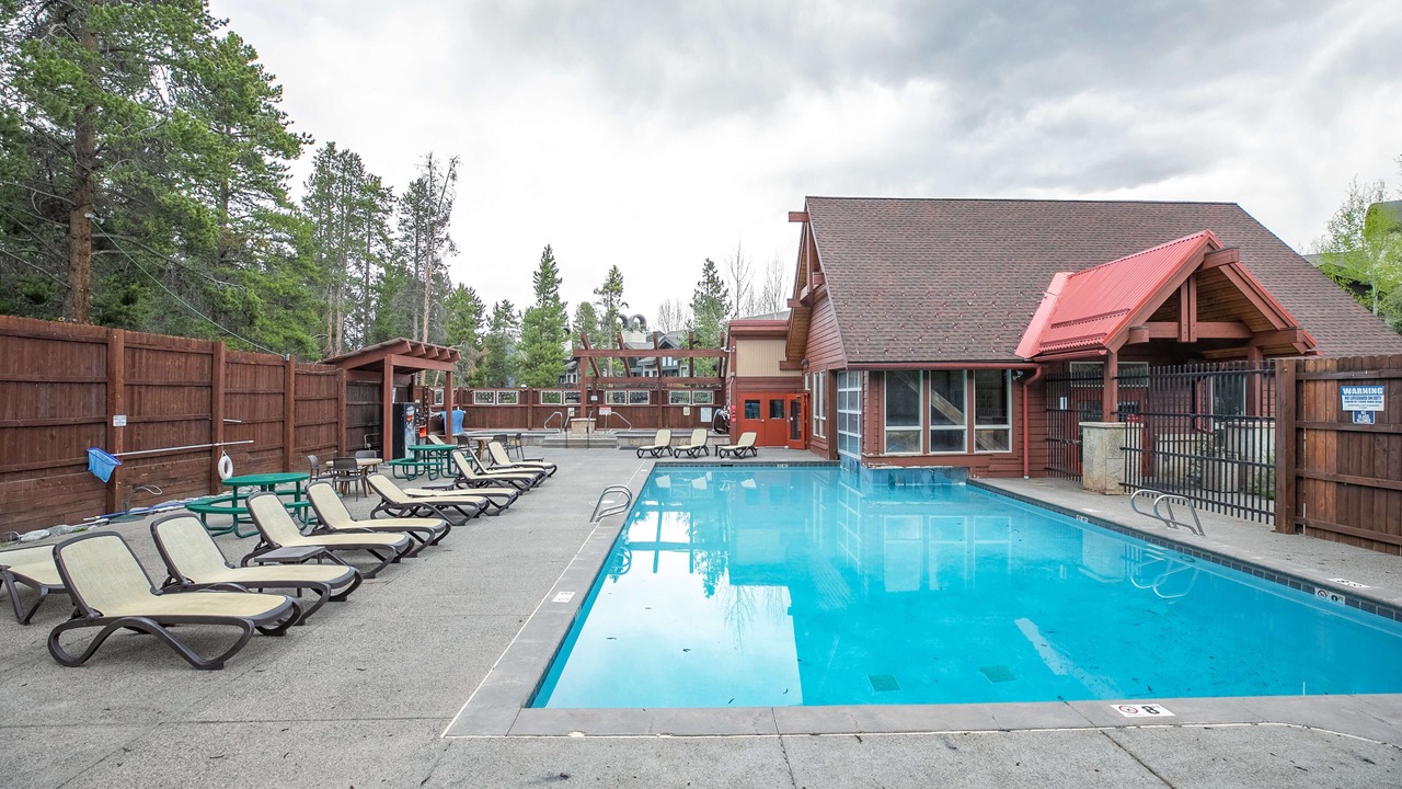 Photo of Outdoor in Peak 9
