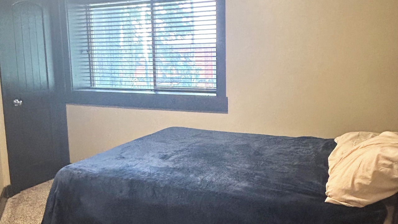 Photo of Bedroom in Mammoth Creek