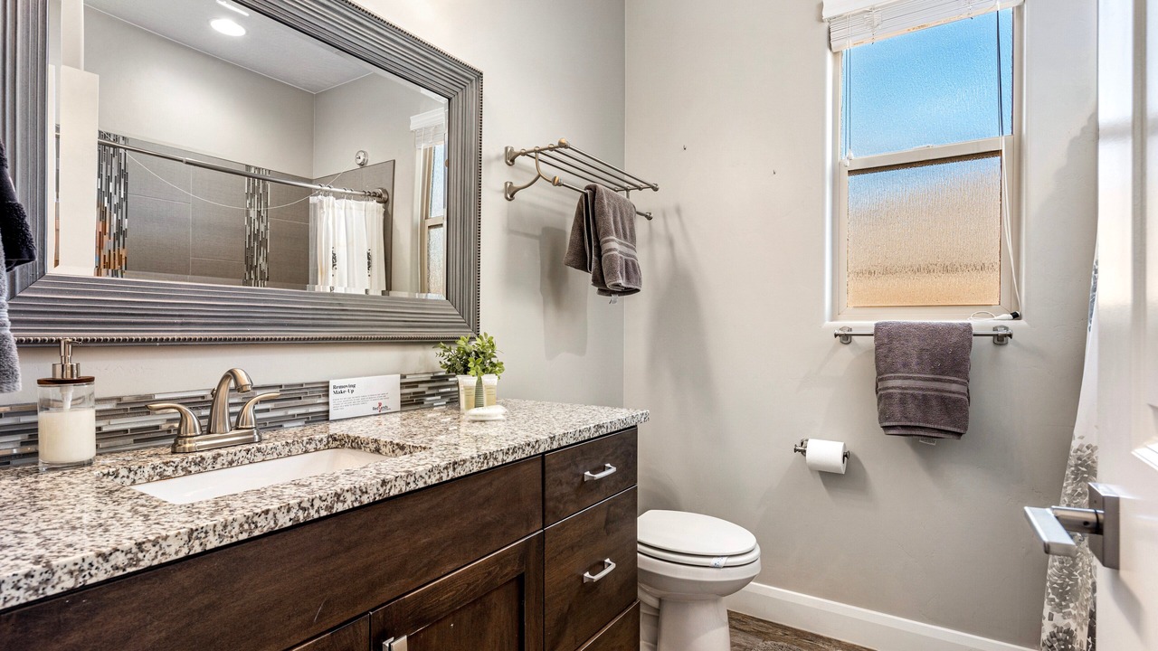 Photo of Bathroom in Hurricane