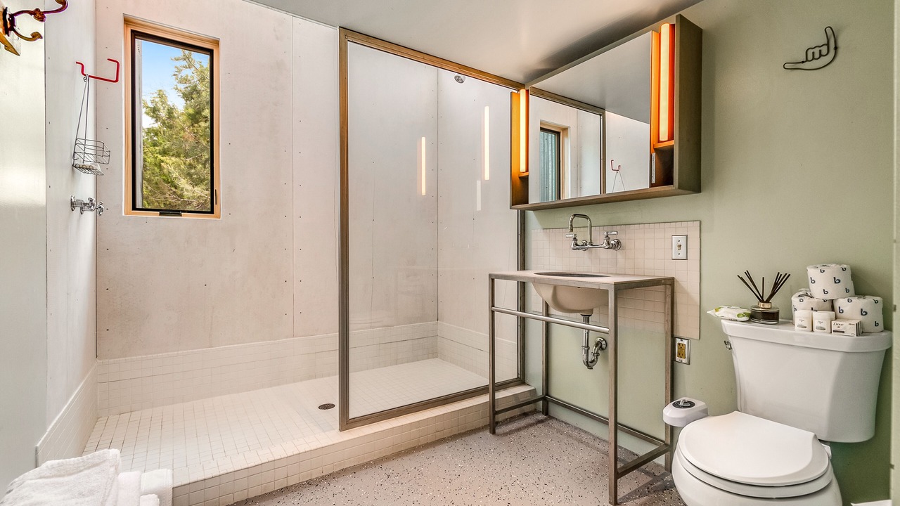 Photo of Bathroom in Missouri Heights