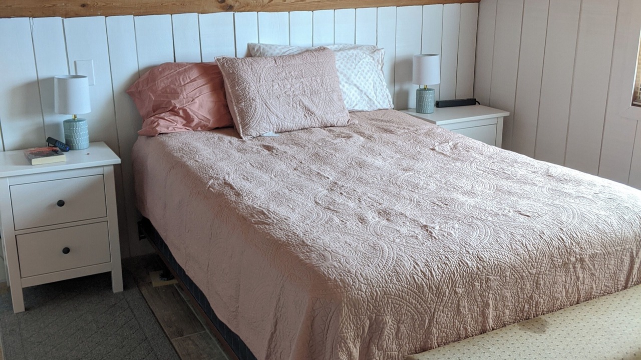 Photo of Bedroom in Indian Pass