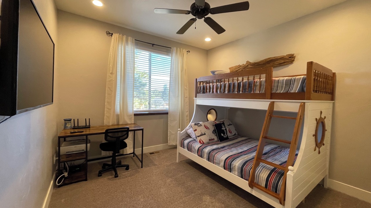Photo of Bedroom in Pagosa Springs