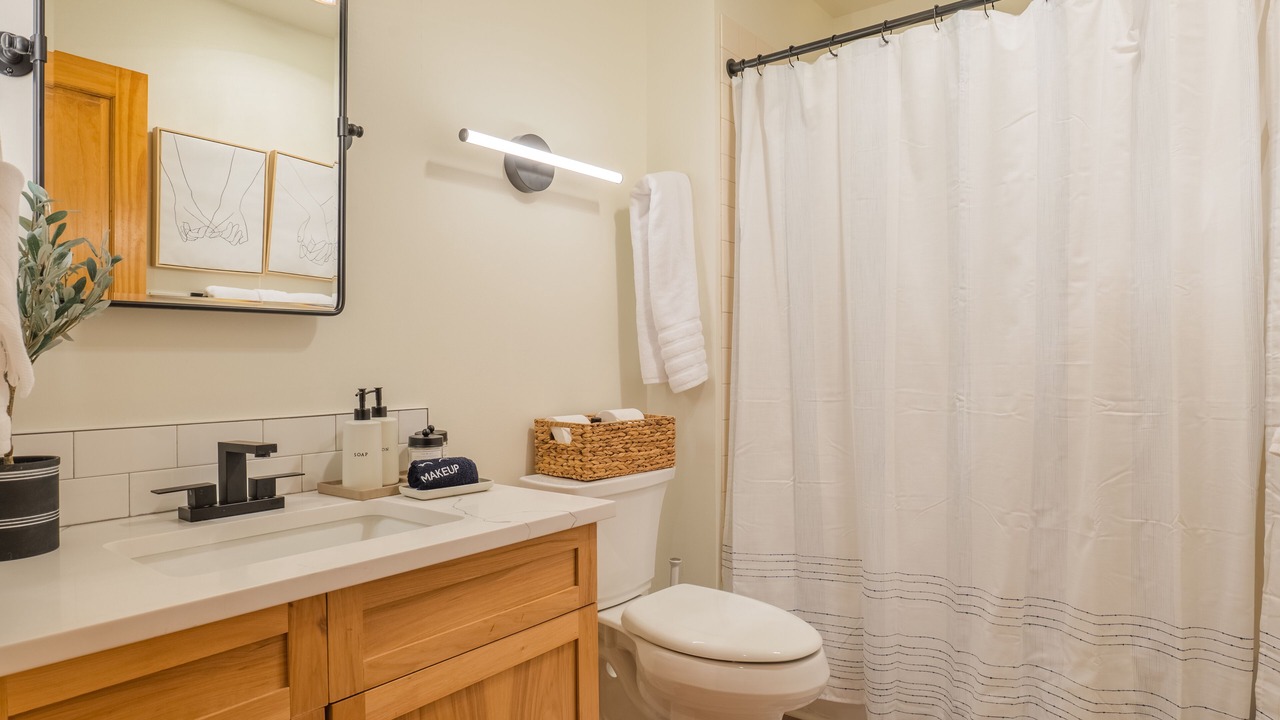 Photo of Bathroom in River Run