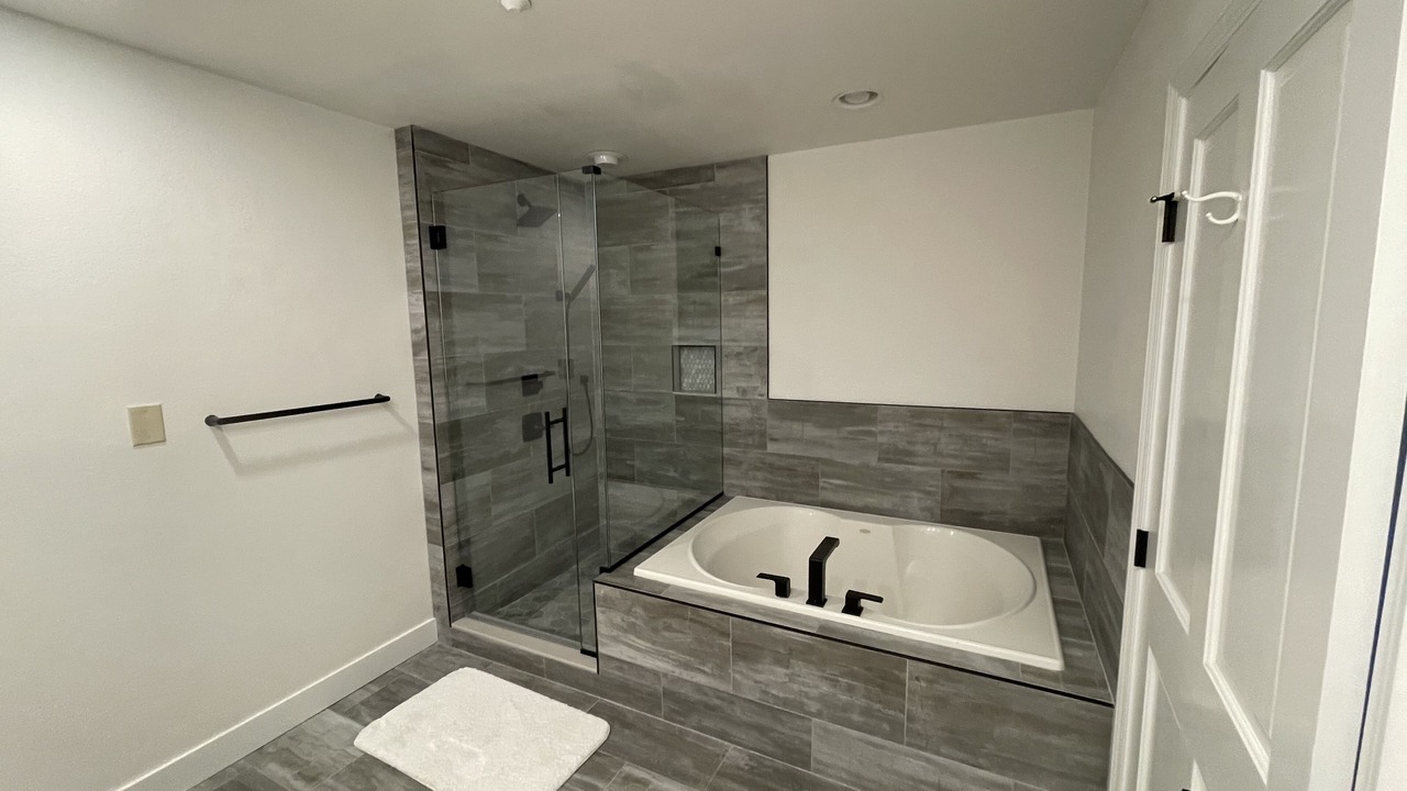 Photo of Bathroom in Edwards