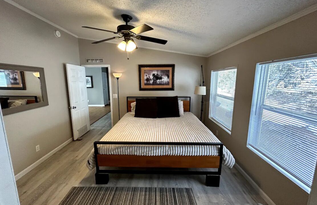 Photo of Bedroom in Eagle
