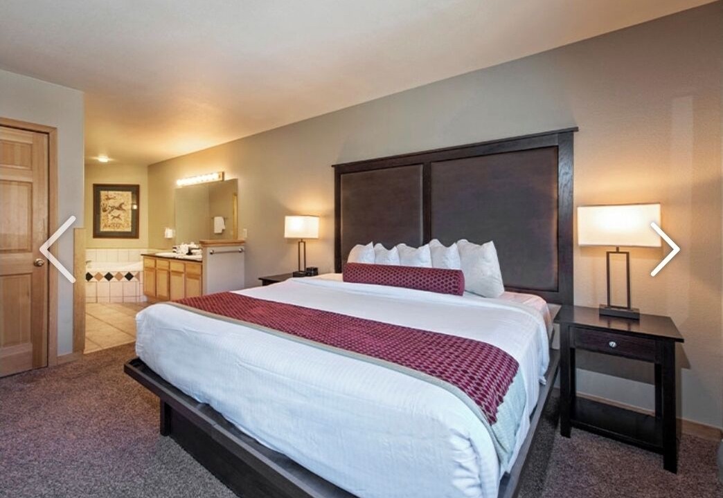Photo of Bedroom in Peak 9