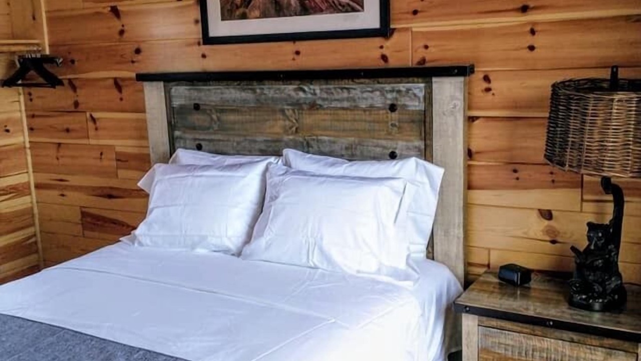 Photo of Bedroom in Huntington