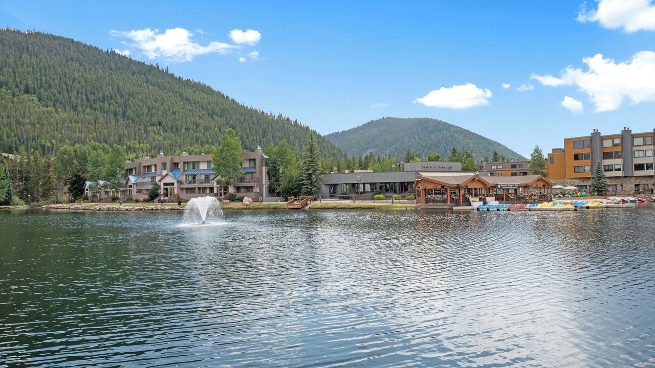 Photo of Outdoor in Lakeside Village
