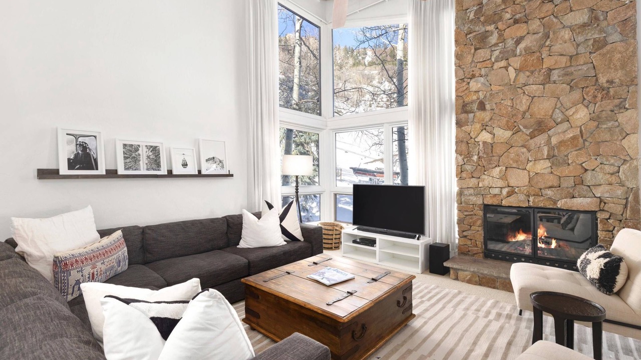 Photo of Bedroom in Aspen