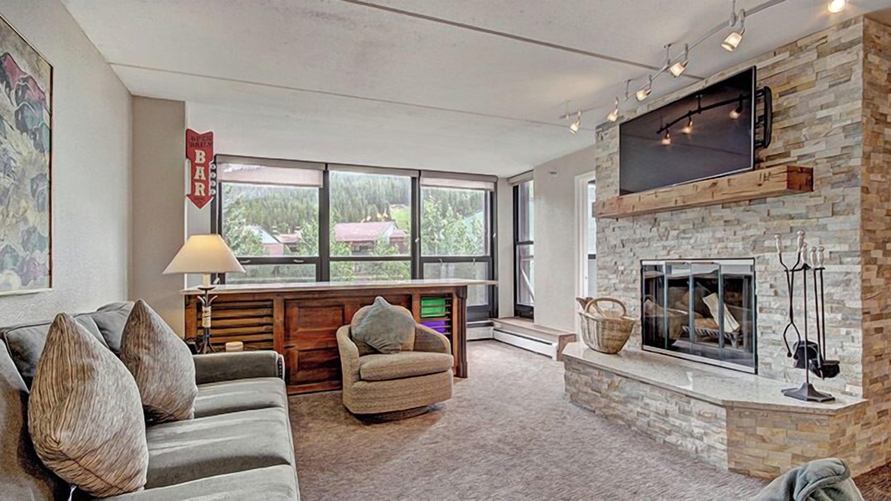 Photo of Livingroom in Copper Mountain Village