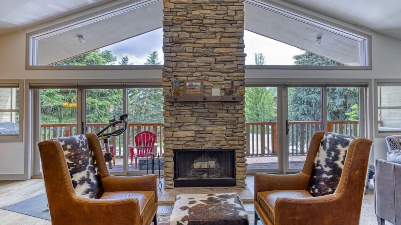 Photo of Livingroom in North Park City