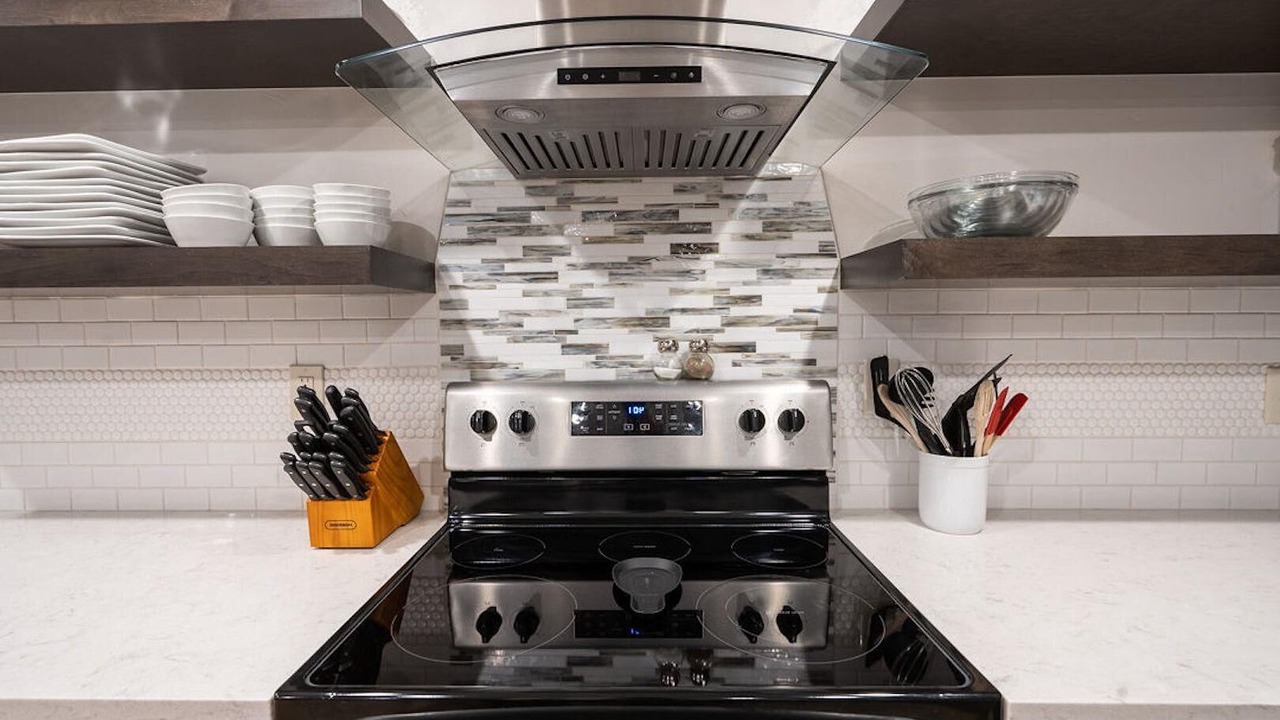 Photo of Kitchen in Garden City
