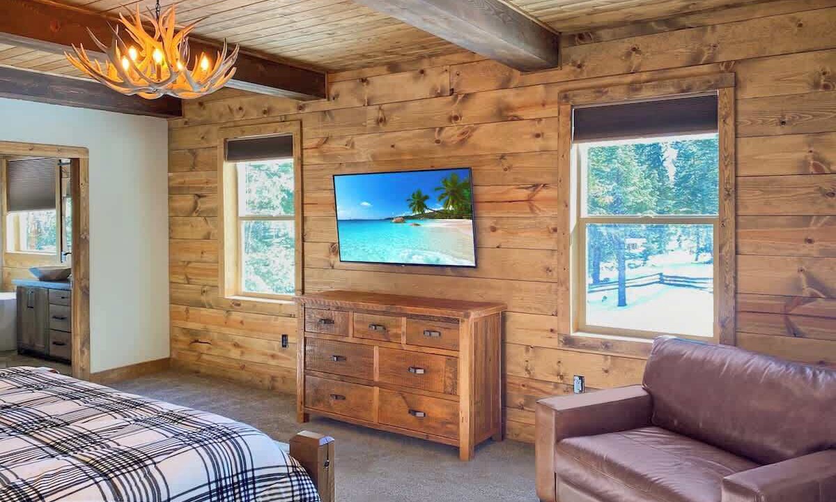 Photo of Bedroom in Duck Creek Village