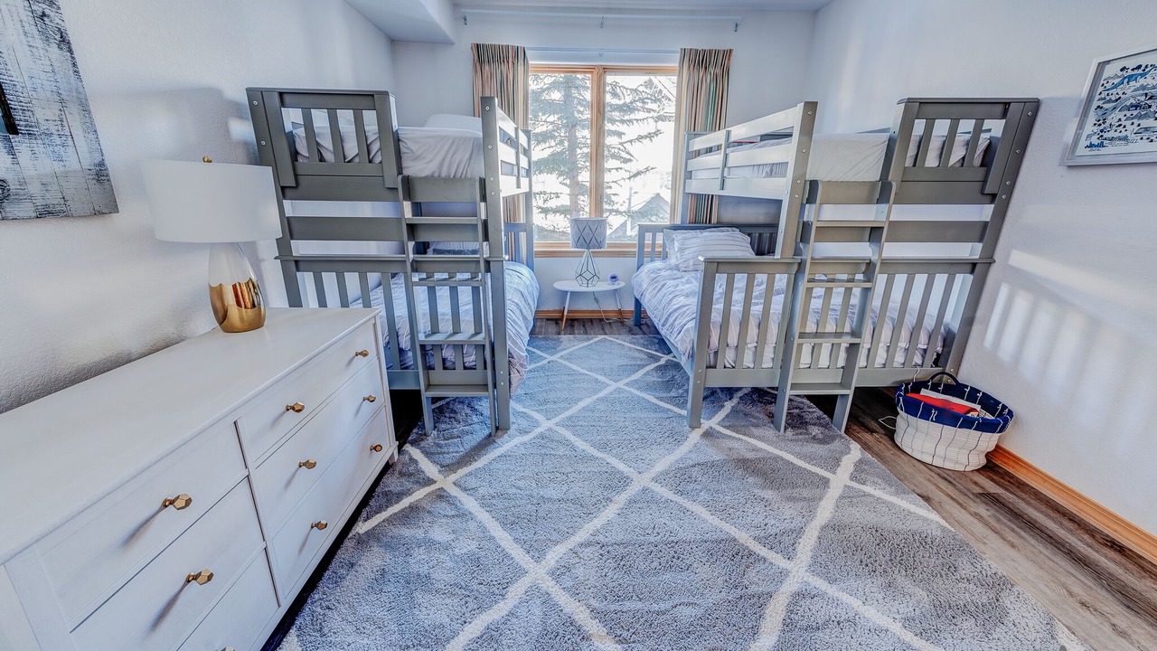 Photo of Bedroom in Edwards