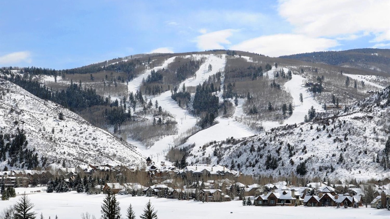 Photo of Outdoor in Edwards