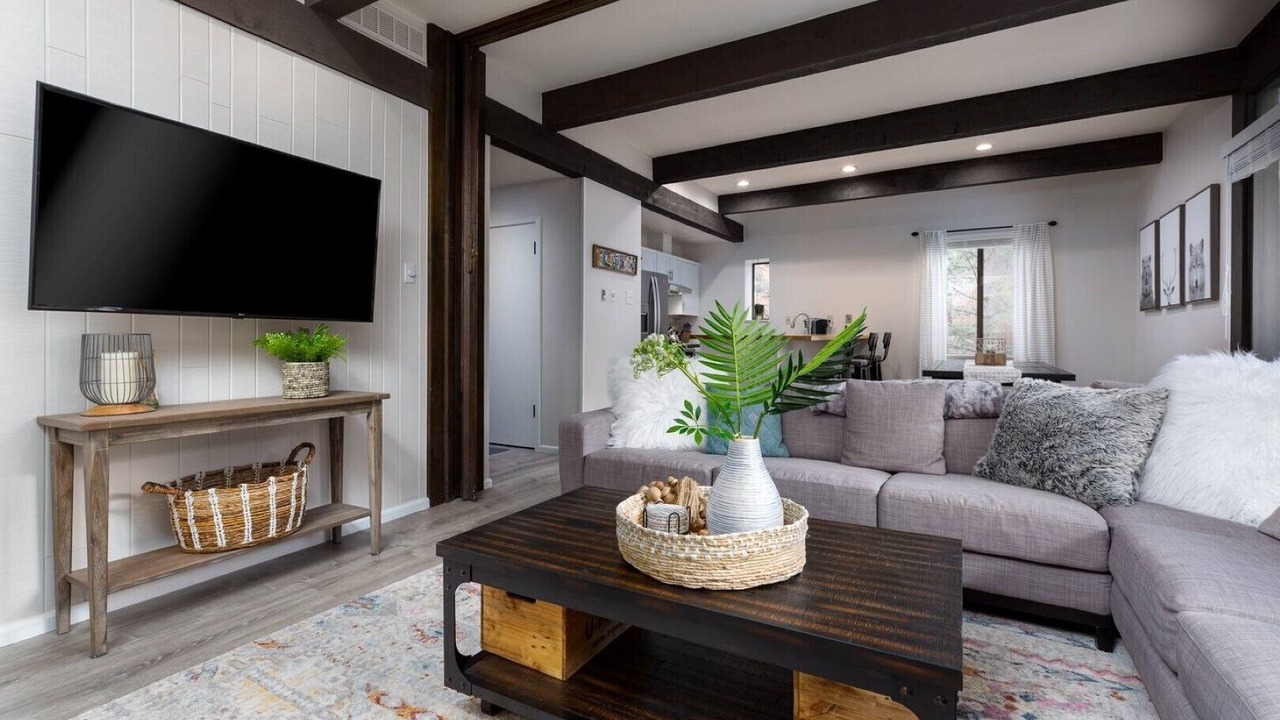 Photo of Livingroom in Warrior's Mark