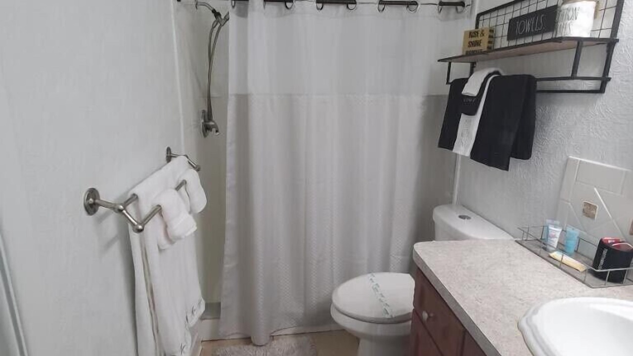Photo of Bathroom in Wood Trail Village