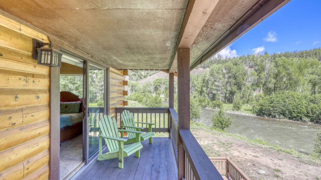 Photo of Patio Balcony in Pagosa Springs
