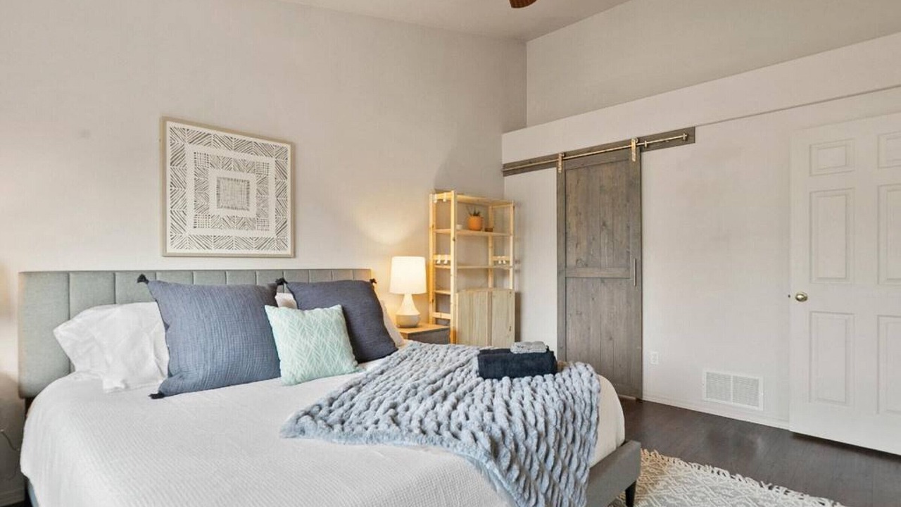 Photo of Bedroom in Monument